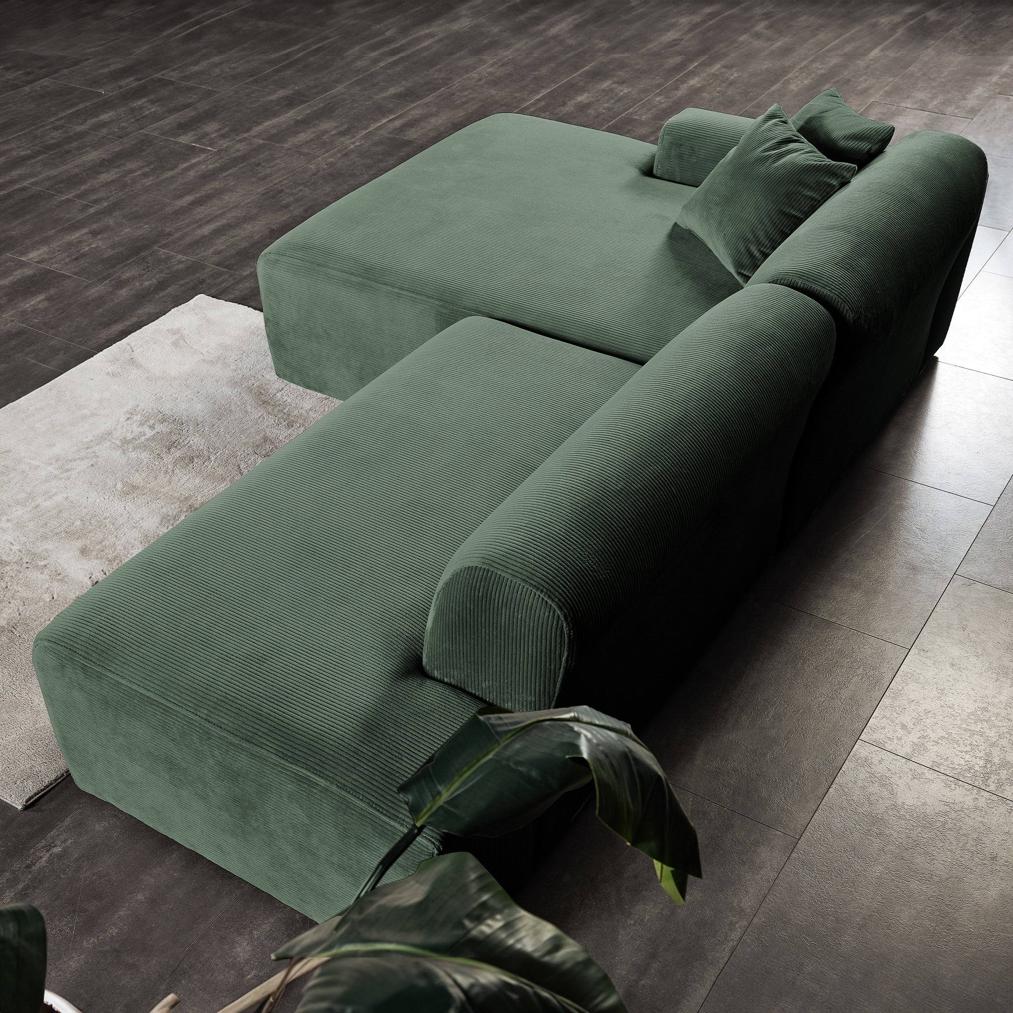 Mar Sectional Green Velvet Sofa (Right Facing)