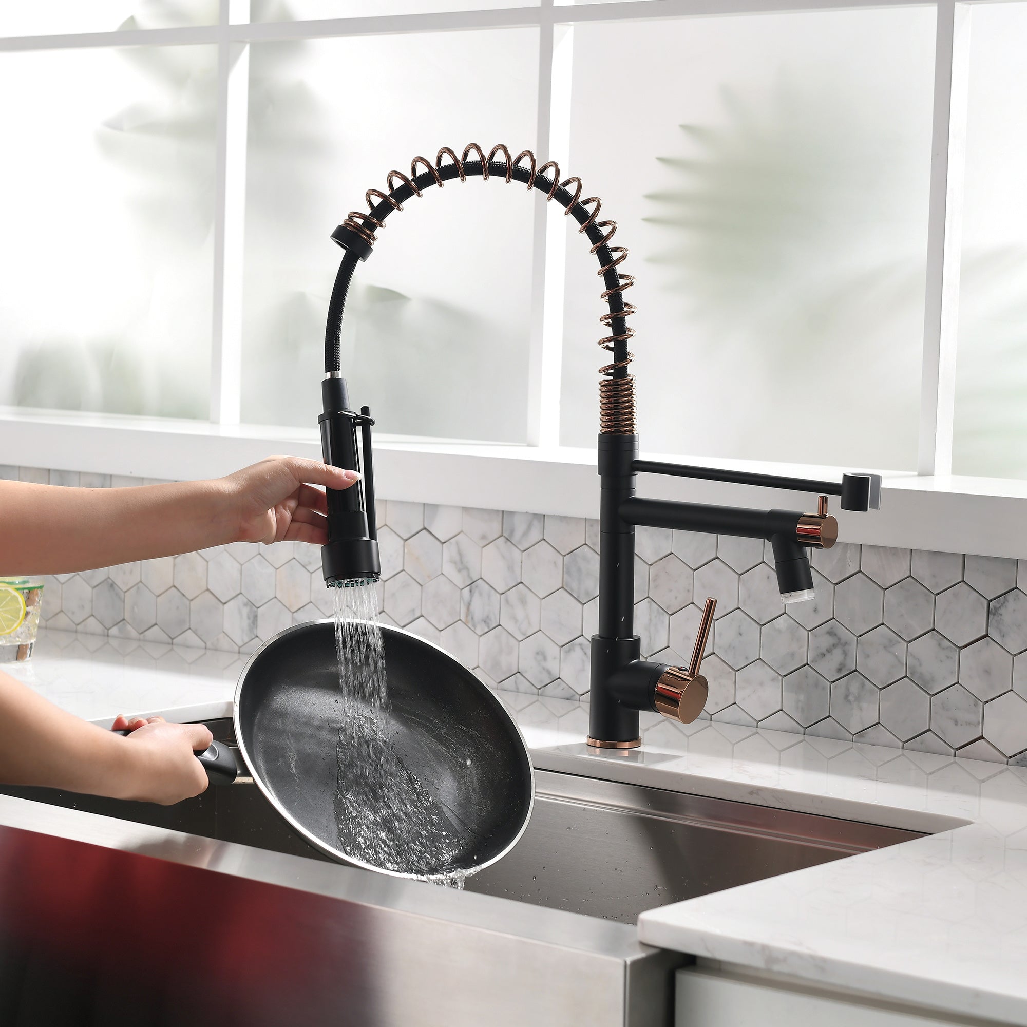 Pull Down Kitchen Faucet with Sprayer