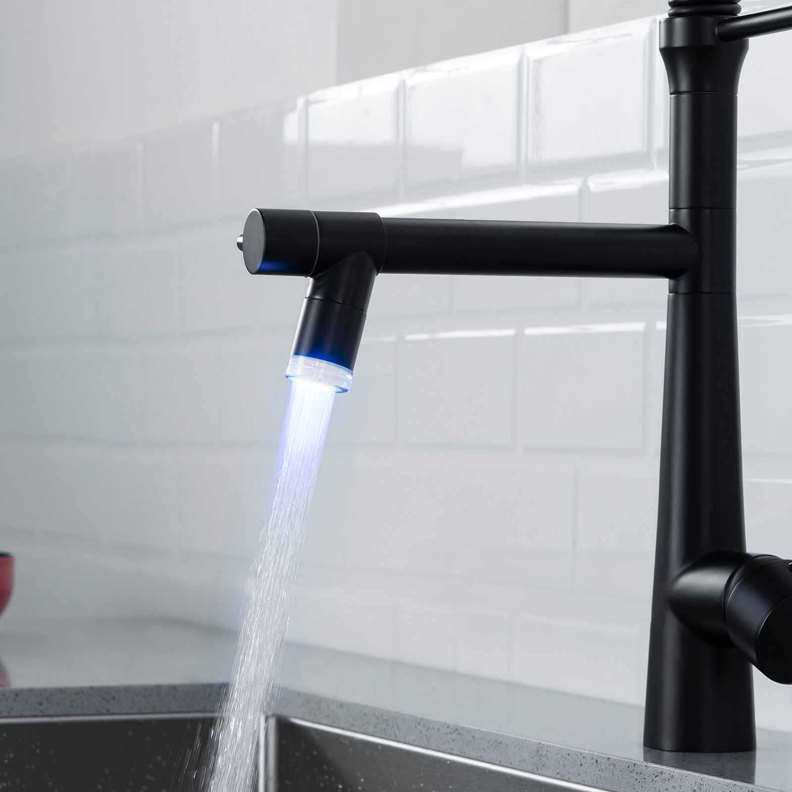 Pull Down Kitchen LED Faucet with Sprayer