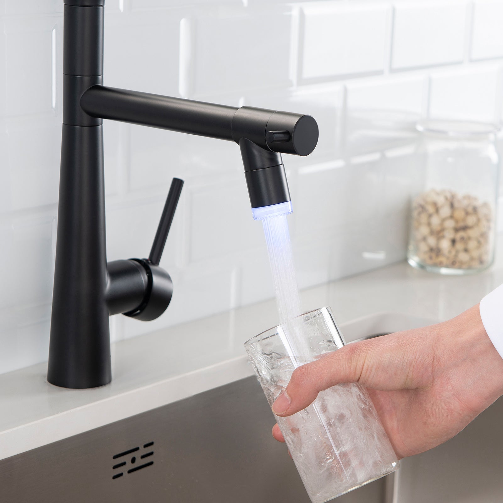 Pull Down Kitchen LED Faucet with Sprayer