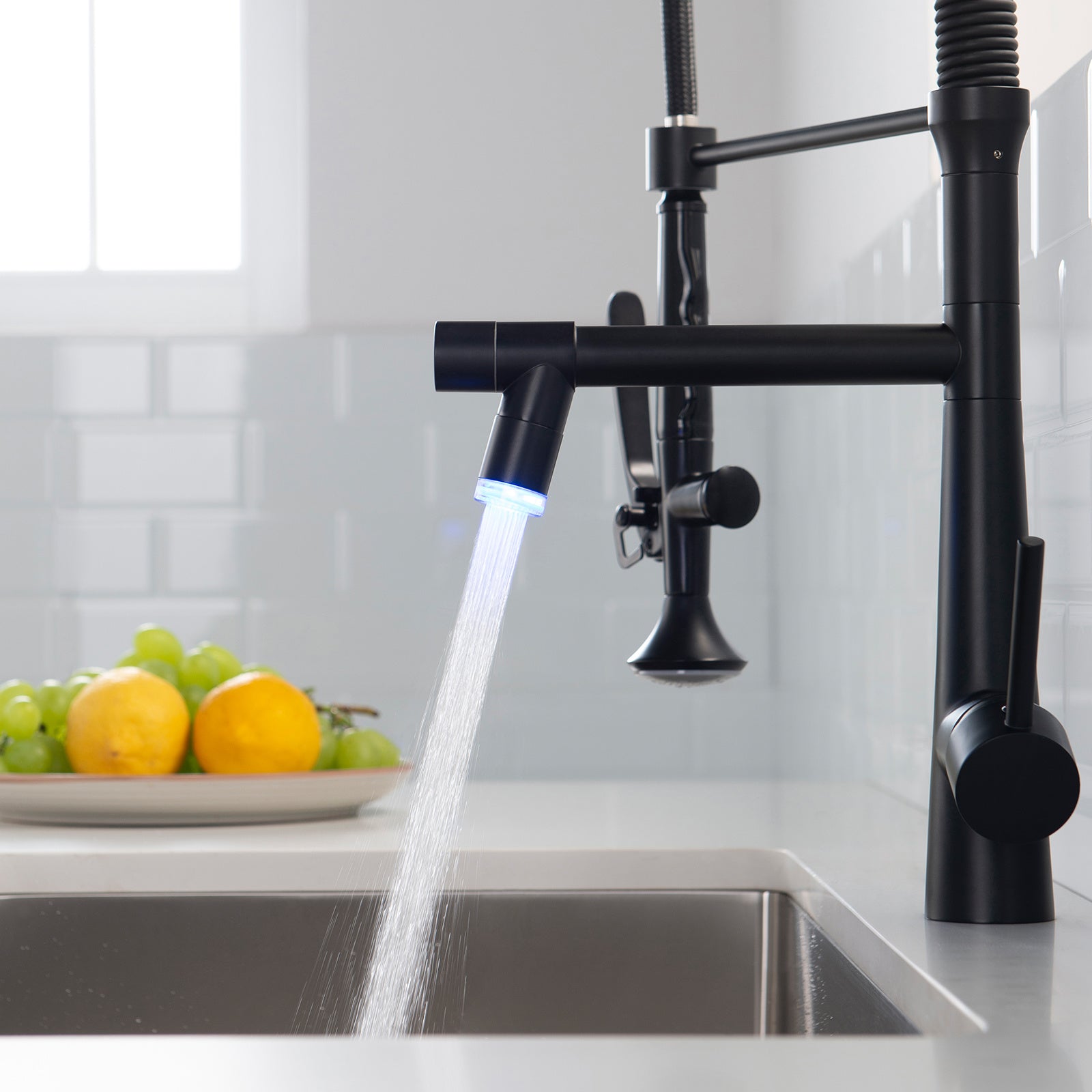 Pull Down Kitchen LED Faucet with Sprayer