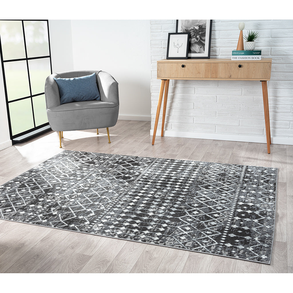 Moroccan Global Woven Area Rug 5x7'